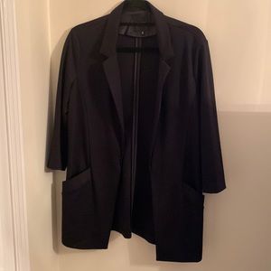 Three quarter sleeve black blazer size large